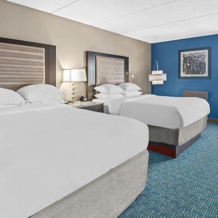 Doubletree By Hilton Roseville Minneapolis Екстериор снимка