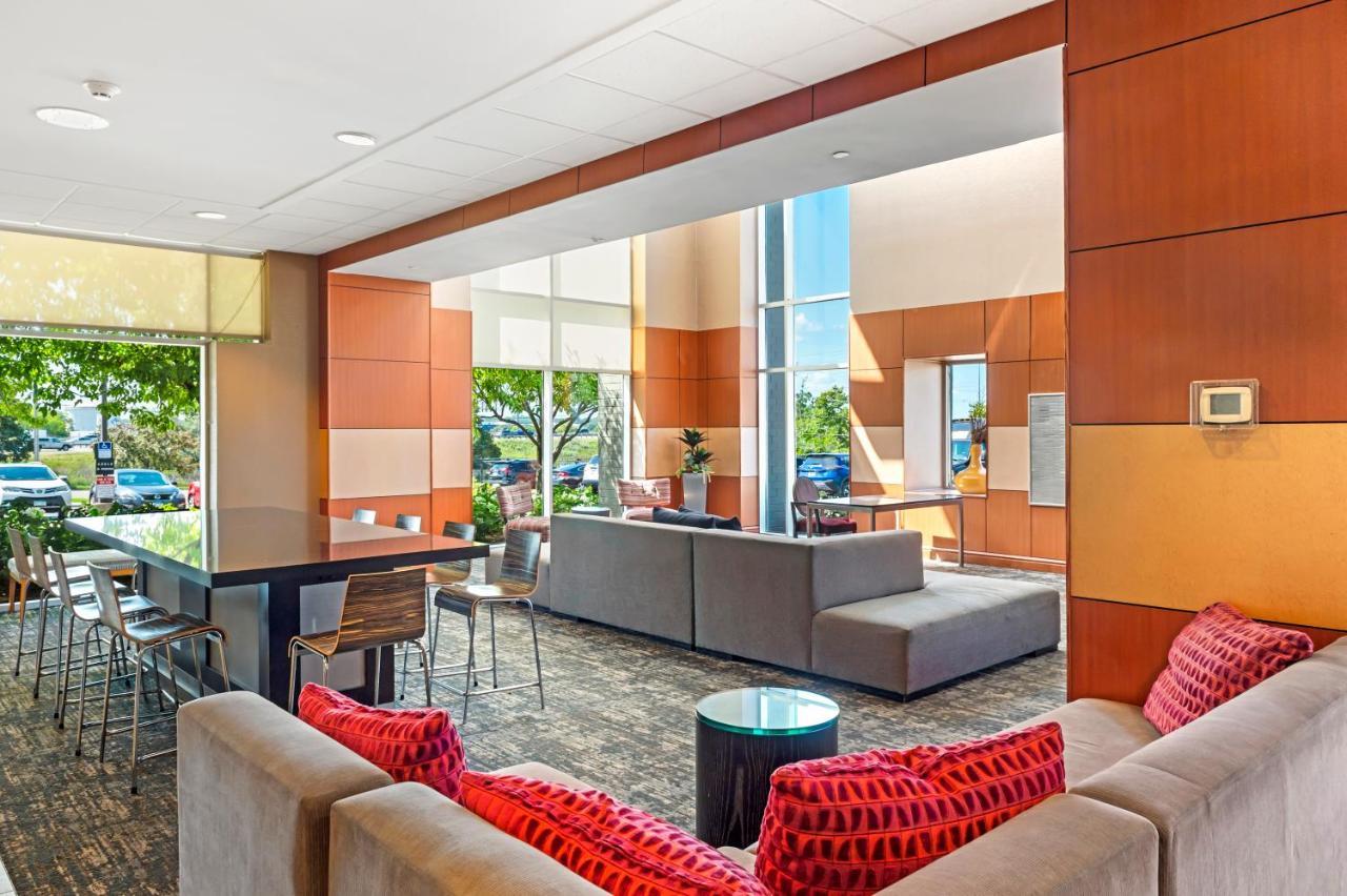 Doubletree By Hilton Roseville Minneapolis Екстериор снимка