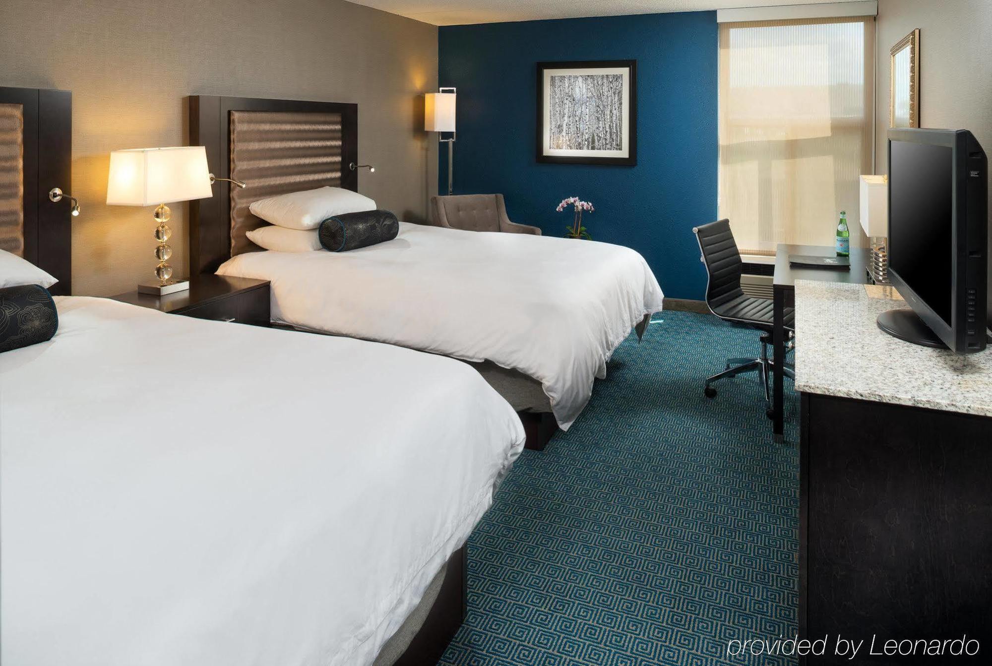 Doubletree By Hilton Roseville Minneapolis Екстериор снимка